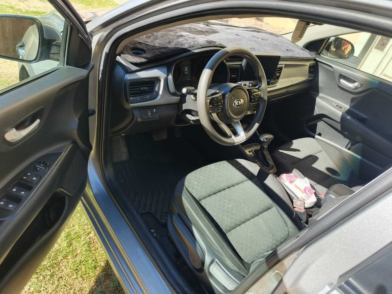 كيه ريو 21امريكي محرك 1600دوش دبل نوزل كير 8نمر رقم اربيل لون نفطي اسياره اس فول ما عده الفتحه بيها بنيد مصبوغ السعر 123بيها مجال ***********
