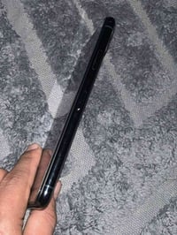 آيفون ١١ برو ماكس • ذاكرة ٦٤ • شاشة مبدلة