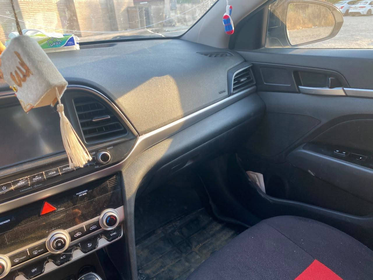النتره موديل 20 نص فل للبيع ولي عنده سياره نضيفه يراسل خاص او ينتصل وأي ستفسار على سياره راسلني ودلل ***********
***********
