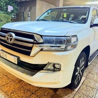 لاندكروزر جي اكس ار • ٢٠١٩ • فول مواصفات