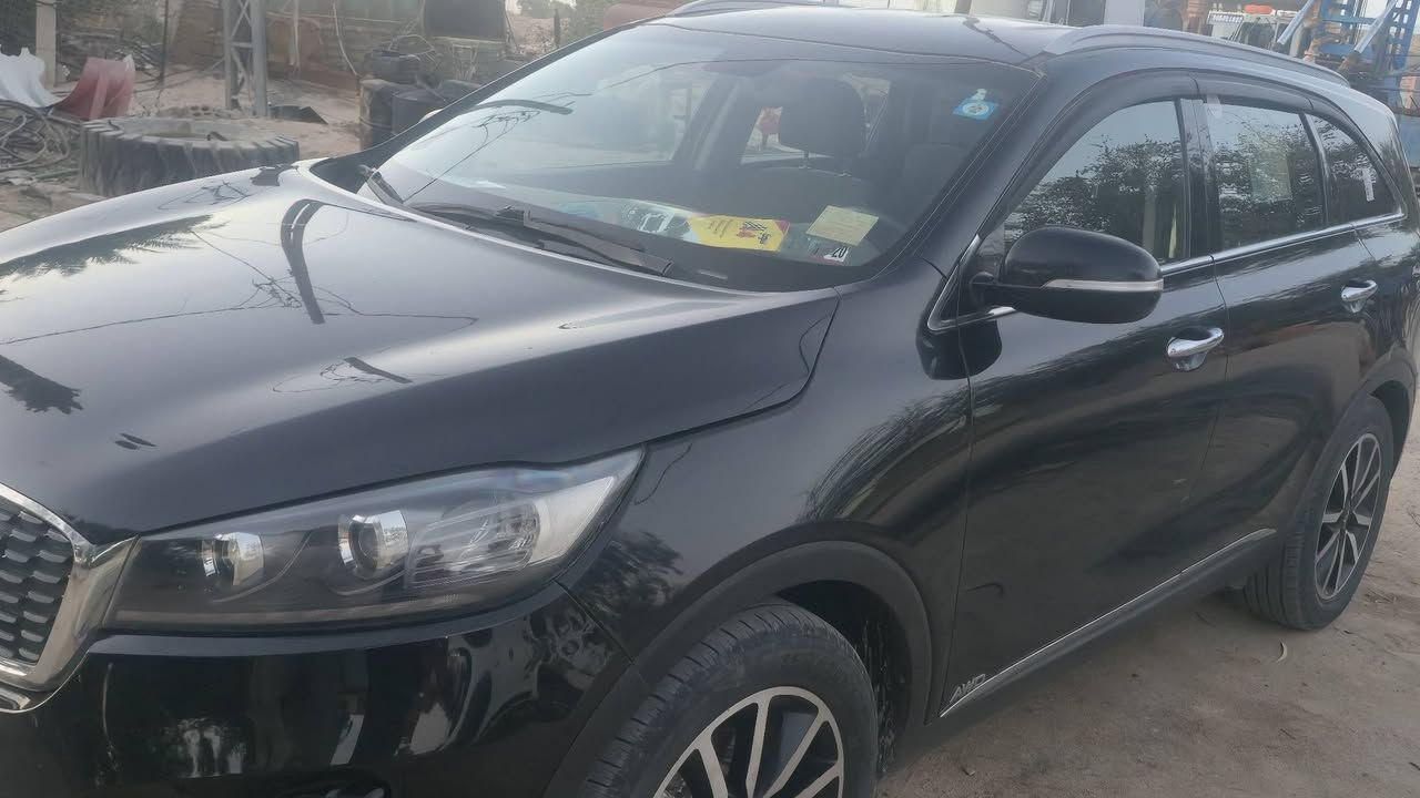 للبيع سورنتو 2019 شكل 2020 بصمه تشغل عن بعد محرك 6 سلندر 7 راكب تبريد3 قطع هزه وسنويه جديده السعر 190 وبيه مجال مكان طريق كربلاء نجف *********** السونار بل منشور
