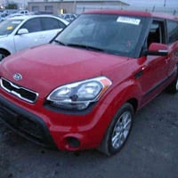 كيا صول 2012 امريكي  محرك 2000 المرغوب  ماشيه 98 الف ميل قابل للزياده ...