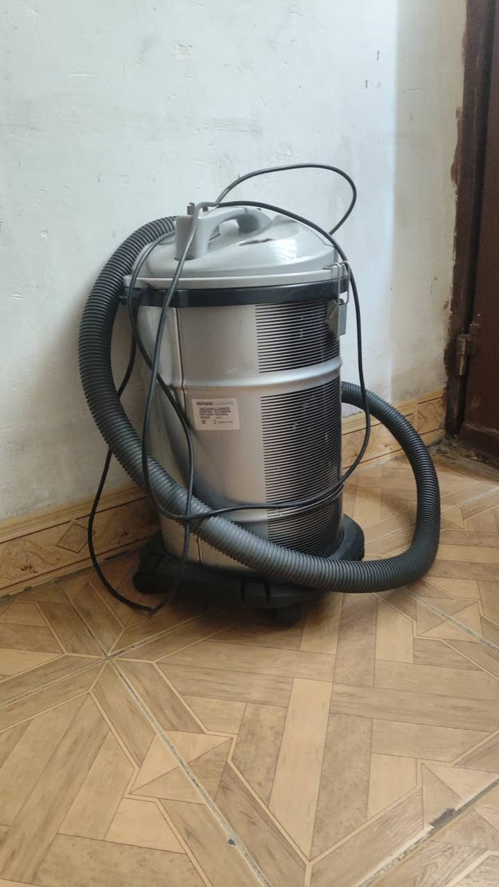 سلام وعليكم مكانس للبيع نضيفات وحده بيه صونده وبوري وحده يحتاجله بوري وصونده سعر الوحده 25


**إذا كنت صاحب هذا الإعلان وتريد حذفه لأي سبب، رجاءا أرسل رسالة إلى الدعم الفني**