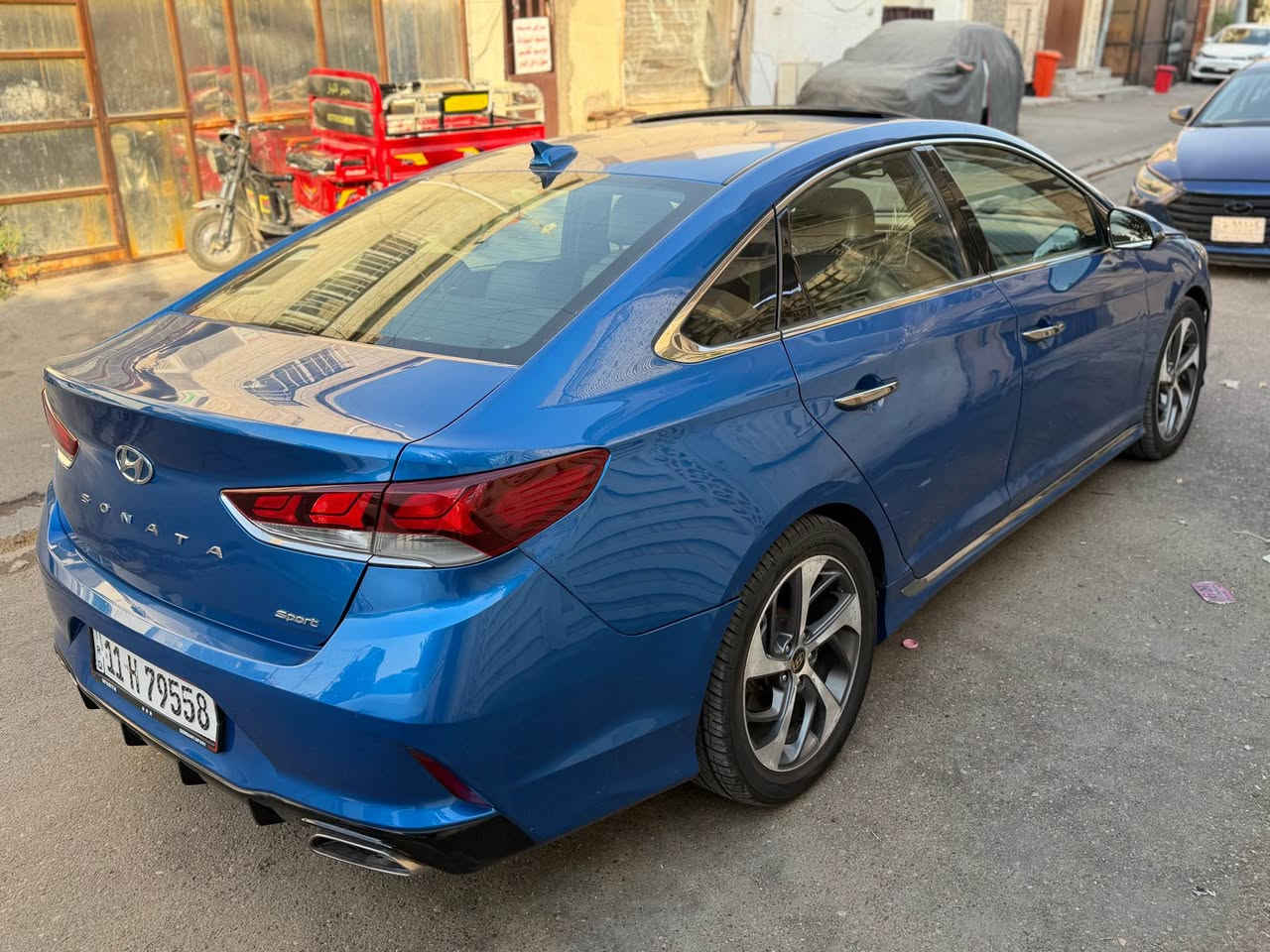 سوناتا 2018 فول السعر 113
محرك 2400
بصمة
تشغيل بصمة
جنطة بصمة
فتحة 
كراسي جلد
تشغيل عن بعد
رادر جانبي
رادار خلفي
شاشة جبيرة
كامرة دوارة
شاشة اعطال
سترين D
 صبغ موضوح بالسونر دبل كود بدون معجون
السيارة كلش نضيفة بدون نقص
بسمي السيارة مكان الاعضمية *********** بغداد, العراق
