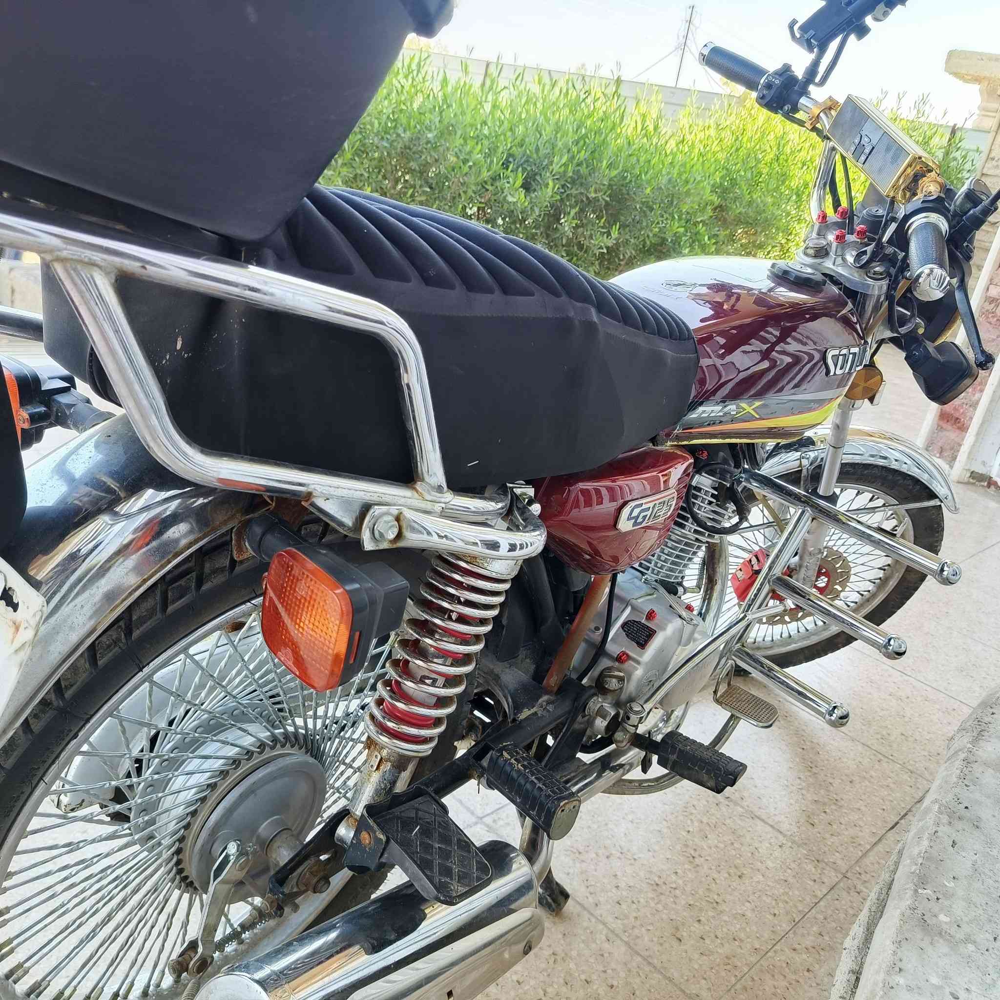 سلام عليكم ايراني تايكر موديل 23 للبيع مكاني بغداد بسمايه
***********
