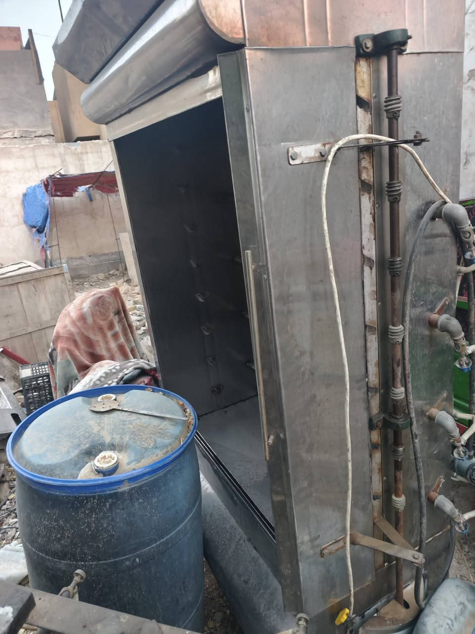 شوايه+ طباخ للبيع

كربلاء المقدسة 
***********
