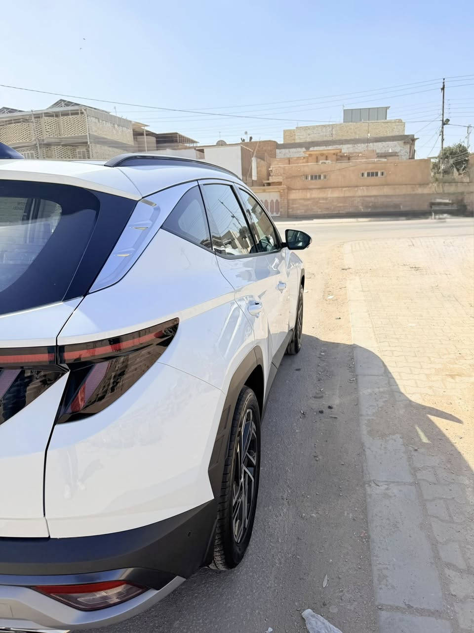 توكسان فول 1/1 موديل 2026 
ماشيه 2300 قابل للزياده 
مكان نجف 
التواصل على الرقم ***********
