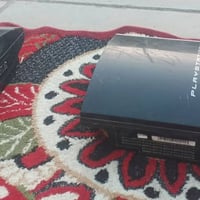 بلي3 فحم عدد2 بدون ملحقات ولا اي شي فحم ماعرف عنهن سعرهن2  ب25الف مع ت...