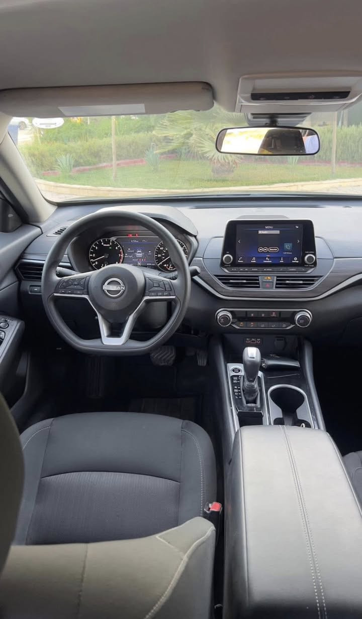 نيسان التيما SV✈️موديل : 2024

مرقم سليمانية

اللوان : سلفر 

حجم المحرك : 2.5L( 4,سلندر )👍

ملاحظة السيارة : الچاملغ لامامي تبديل مع باب تبديل بونيد كلير شرط دون دواخل ضررها كلش بسيط و حلو  

المواصفات : 

‏‎بصمة ابواب 

‏‎بصمة تشغيل 

تشغيل عن بعد : Remote Start

اوتو ستارات : Auto Stard 

اوتو ستارات : Auto Stop‎✈️

رادار امامي (تحديد مسار)

‏‎رادار جانبي (نقاط عمياء)✈️

‏‎رادار خلفي (التحذير من الاصطدام)❌

تحكيم ستيرين
وبعد هواية مواصفات…

السعر 157 بيهة مجال 
ماشية ٢٧ الف ميل

‏‎تفاصيل اكثر الاتصال علی ارقام التاليه

‏ -

   

  اتصال  ***********

عنوان ديالى - خانقين
