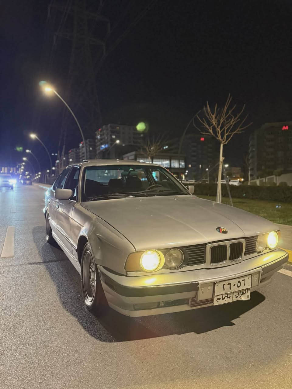 Model 1990 
Tabred sard u garm 
520 makina dejetal zor Kam banzen axwa
3aina u klaj u hamui loka 
Ger u makinay be kishaya u ba shart
Yak qrchy bchuky pshty haya السليمانية, العراق


**إذا كنت صاحب هذا الإعلان وتريد حذفه لأي سبب، رجاءا أرسل رسالة إلى الدعم الفني**