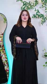 ملابس • توصيل مجاني • وزن ١١٥