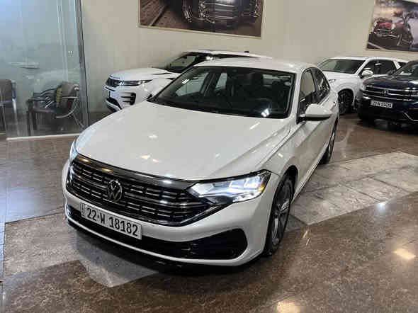 VOLKSWAGEN JEETA SE

موديل: 2024
وارد: امريكي
رؤيشتن: 15,000مايل
نرخ: 14,000$
مؤبايل📞: ***********
***********
ناونيشان:هةولير _معرض هاشم للسيارات 
شةقامي ١٠٠م بةرامبةر دائيرةي گمرگ سيارات

‏HASHM_FOR_CARS___هاشم للسيارات 

موديل: 2024
وارد: امريكي
ماشي: 15,000مايل
السعر: 14,000$
تلفون📞: ***********
***********
العنوان:اربيل _معرض هاشم للسيارات 
شارع ١٠٠م مقابل دائرة كمرك سيارات 

‏HASHM_FOR_CARS___هاشم للسيارات
