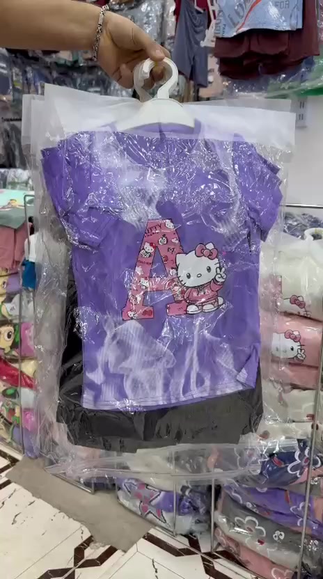 تراك بناتي تركي 
قياسات 2-6
سعر فقط 31 الف 🔥✅


**إذا كنت صاحب هذا الإعلان وتريد حذفه لأي سبب، رجاءا أرسل رسالة إلى الدعم الفني**