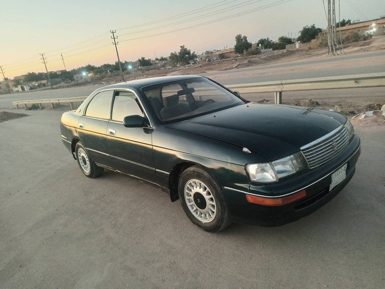 سلام عليكم سيارة بطة للبيع الموديل 93مصبوغة عام للجمالية محرك ففتي سعر 47رقم الهاتف ***********
مكان ذي قار مركز
