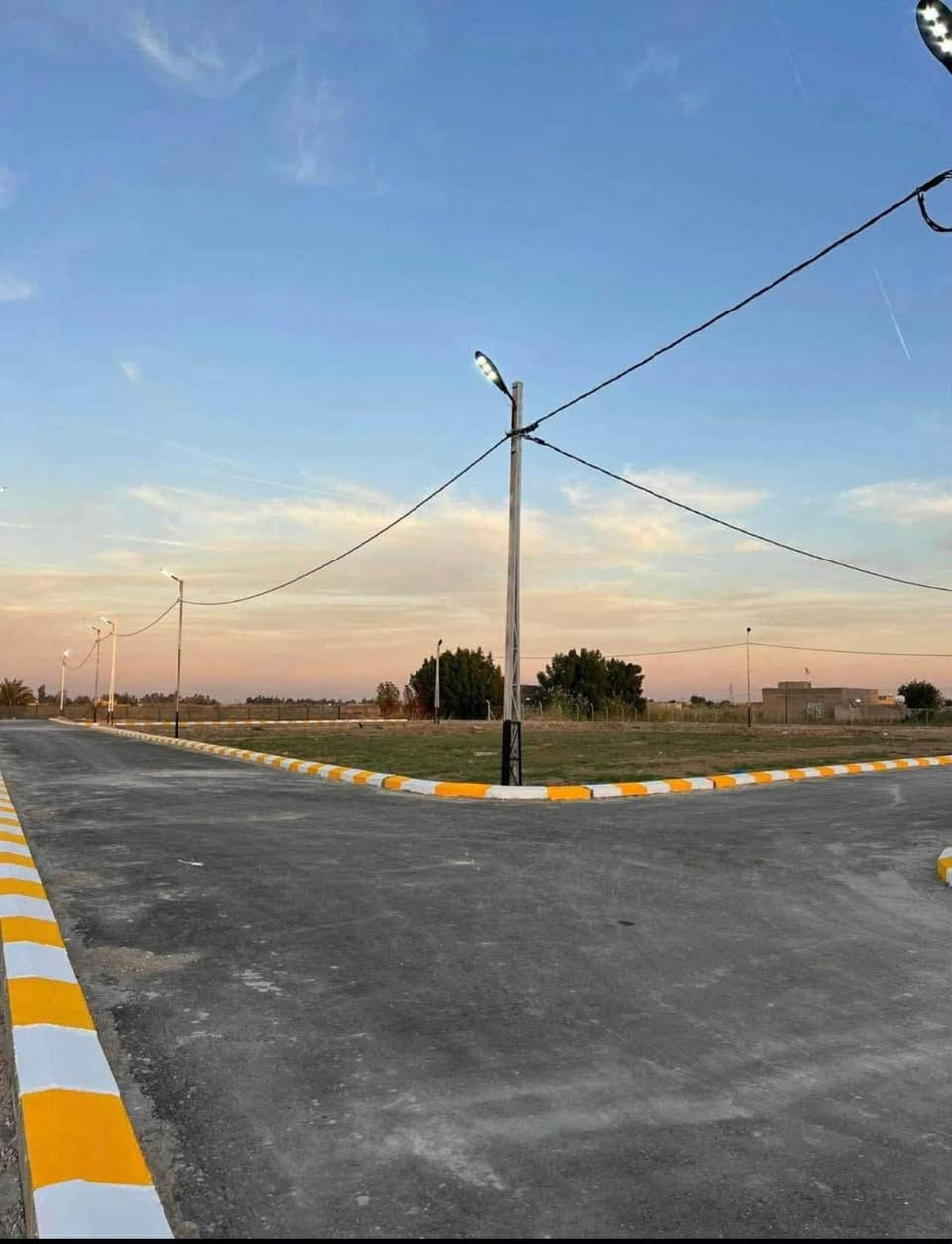 #بشره ساره الى اهالي #سماوه مفاجئه _مفاجئه سارعوو بل حجز يعلن لكم مجمع #السبطين عن توفير قطع طابو سكني سند (25)
‏مع كافة الخدمات من ￼ ماء-￼كهرباء_شوارع مبلطه -أرصفه -اناره ليليه -مجاري #العنوان/السماوه خلف ￼ مستشفى الولادة الانتصال والاستفسار ***********￼
