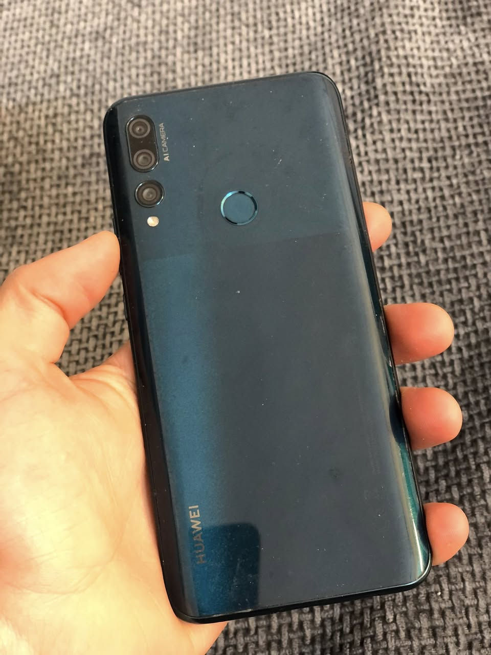 أسلام عليكم جهاز واي تسعه ابدل بي شاشه  فقط الباقي كله شغال حته الكامره الاماميه ذاكره 128  غراضه كامله جهاز معروف بل سوك سعر 110 الاستفسار عل خاص ملاحضه الما يشتري لا يعلق رجاءً


**إذا كنت صاحب هذا الإعلان وتريد حذفه لأي سبب، رجاءا أرسل رسالة إلى الدعم الفني**