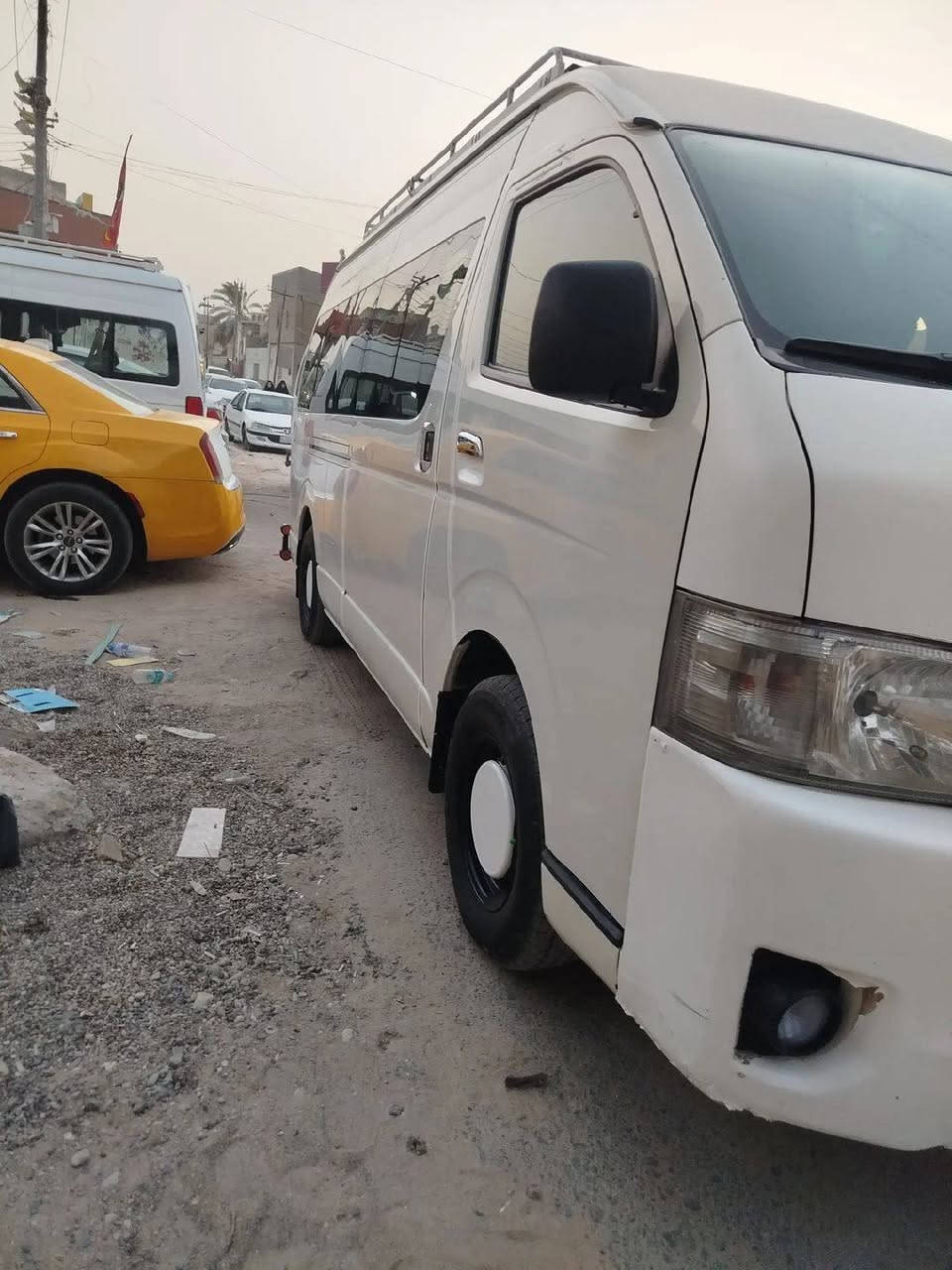 للبيع كيه هايس موديل 16 سياره جاهزه كبل لشارع بيه ضربع بصفحه طويله بربع الخير وبيه بارد باب سليت وربع لوره رقم *********** المكان بصر زبير
