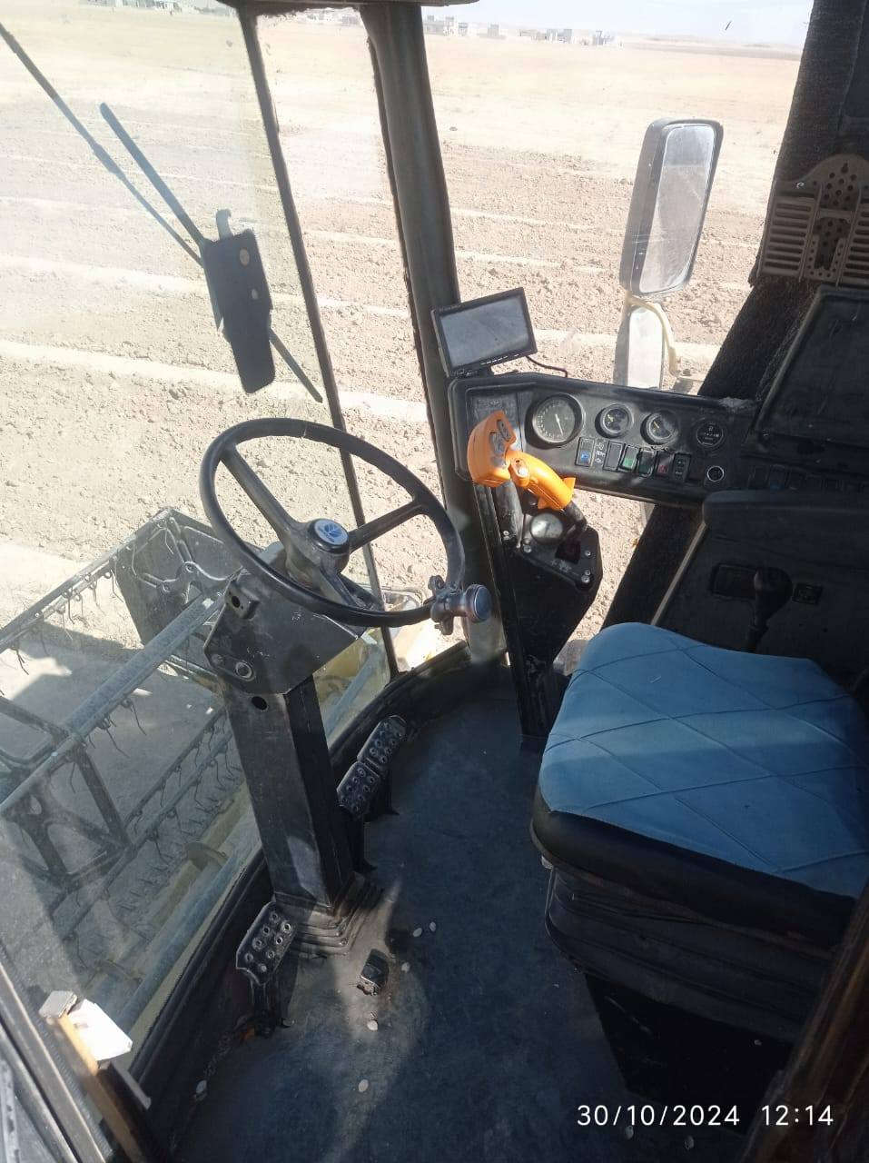 حاصوده نيوهولند 2005 للبيع رقم وسنويه جديد باسمي مجفته جديد 4بلم اي كسر لحيم مابيها للاستفسار ***********
