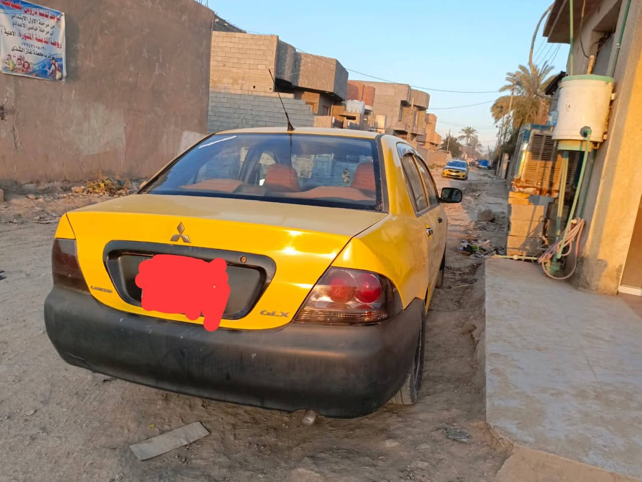 لانسر 2010 بسمي مشروع وطني  خطها جوال سنويه لل30 رقم بغداد انكليزي محرك 2000 شاده شهر الرابع اي استفسار الاتصال على الرقم ***********
