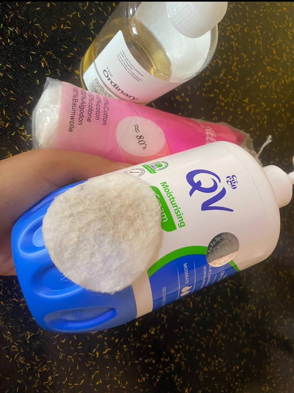 لكل بنوته عرسه قريب وين جنتي عن هذا البكج!!! وداعت عافيتي يشهد ربي واني صايمه هاي تجربتي الشخصية  وي هذا البكج بالاستمرار تشوفين نتيجة رهيبةةةة  تخلين تونر بقطنه وتمسحين مناطق الاحتكاك عندج والاسمرار  وراه ينشف وتخلين مرطب من اول مره تشوفين نتيجة ونعومة تموووووت  وبسعر مناسبب كلش كل البيجات تبيع ب٥٠ وفوك بس يمي تخفيض مو طبيعي وتوصيل مجاني عروض العيد لخاطرجن يومين وينسد العرض
#الاصلي


**إذا كنت صاحب هذا الإعلان وتريد حذفه لأي سبب، رجاءا أرسل رسالة إلى الدعم الفني**