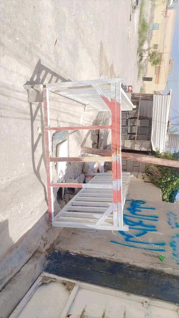 سلام عليكم محجر مال عموشه نثيه 150 وبيه مجال الطيبين بس عوزاه بس سيبايه مكاني محموديه رقم الهاتف *********** /***********
