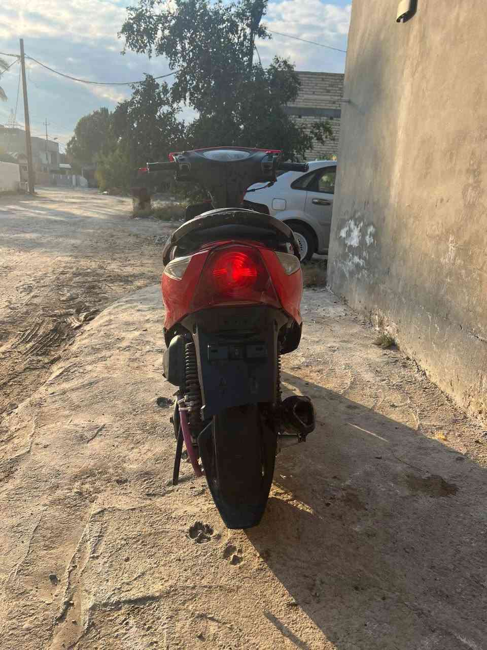 سلام عليكم دراجه ثعلب 2009 للبيع دراجه خير من الله بيهه تزويد رياضي مثل تخم كلجات رياضي يدات رياضي ستاند قزم  صالنصه توبو كشن رياضي دراجه شلعه ومعدل اي نقص مابيهه سلف بأي وقت كهربائيات كامله اشاير لايتات بك لايتات عالي ناصي تجي تفحص وتشوف بعينك السعر(530) وبيهه مجال قليل مكاني بغداد ثعالبه *********** ❤️
