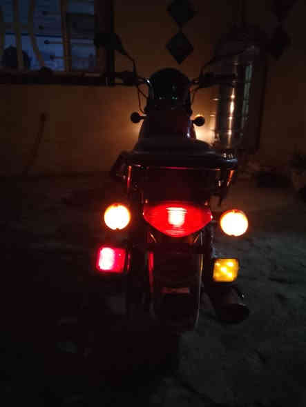 السلام عليكم بوكسر موديل 21 محرك مجفت شركه بس بستم دراجه خير من الله الدراجه خرسه دراجه نضيفه بمعنه لكلمه سعرها 900 قفل ولشراي بي خير ويدلل رقمي وتساب ***********
