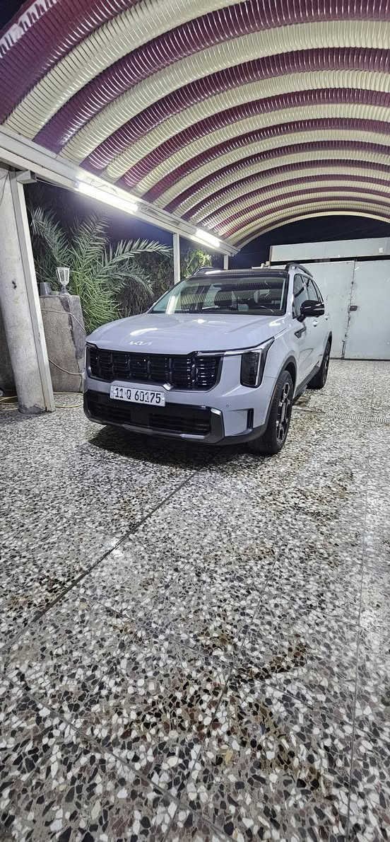 كيا سورنتو ٢٠٢٤ وارد امريكي مكفوله فول واحد على واحد اكس لاين اس اكس اعلى مواصفات كفاله من الصبغ والتبديل بدون ايرباك شاصي لغد كفاله بجم كبس حتى الدعاميات كفاله من الصبغ ميحتاج اذكر مواصفاتها لان شتريد مواصفات بيها رقم بغداد بأسمي تحويل مباشر اربعه سلتدر تيربو عدال سته بالسحب سياره بيها فقط كم مكان باردات كلش بسيطات فقط والباقي كفاله ماشيه ٢٤ الف كيلو ٧ راكب كشنات Vipمنفصل سياره بحاله الوكاله 
السعر (٢٦٧٠٠$) وبيها مجال للطيبين اخوان  السعر حسب المواصفات والحادث والجداده كلشي اكو بسوك السياره فول الفول وبالخير على الي صير من نصيبه اخوكم ابو ياسر ارقام تلفونات متوفر بيها وتساب اتصل وبعيوني *********** *********** ابو ياسر بغداد, العراق

