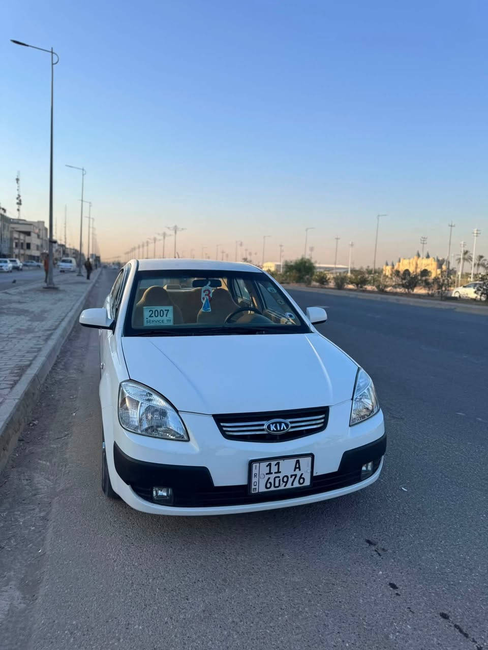 سلام عليكم

كيا ريو خليجي
بغداد باسمي 
هزه وسنوية جديد
تخم تاير  
حدادية جديدة
سياره نضيفه
صبغ حزام قبل شهر
درجه اولى فرن جمالية
كير مكينة جديد
حجم المكينة ١٦٠٠
وسياره نضيفة جداً
السعر ٧٨ وبيها مجال بسيط
مكاني بغداد الاعظمية سبع ابكار
***********
