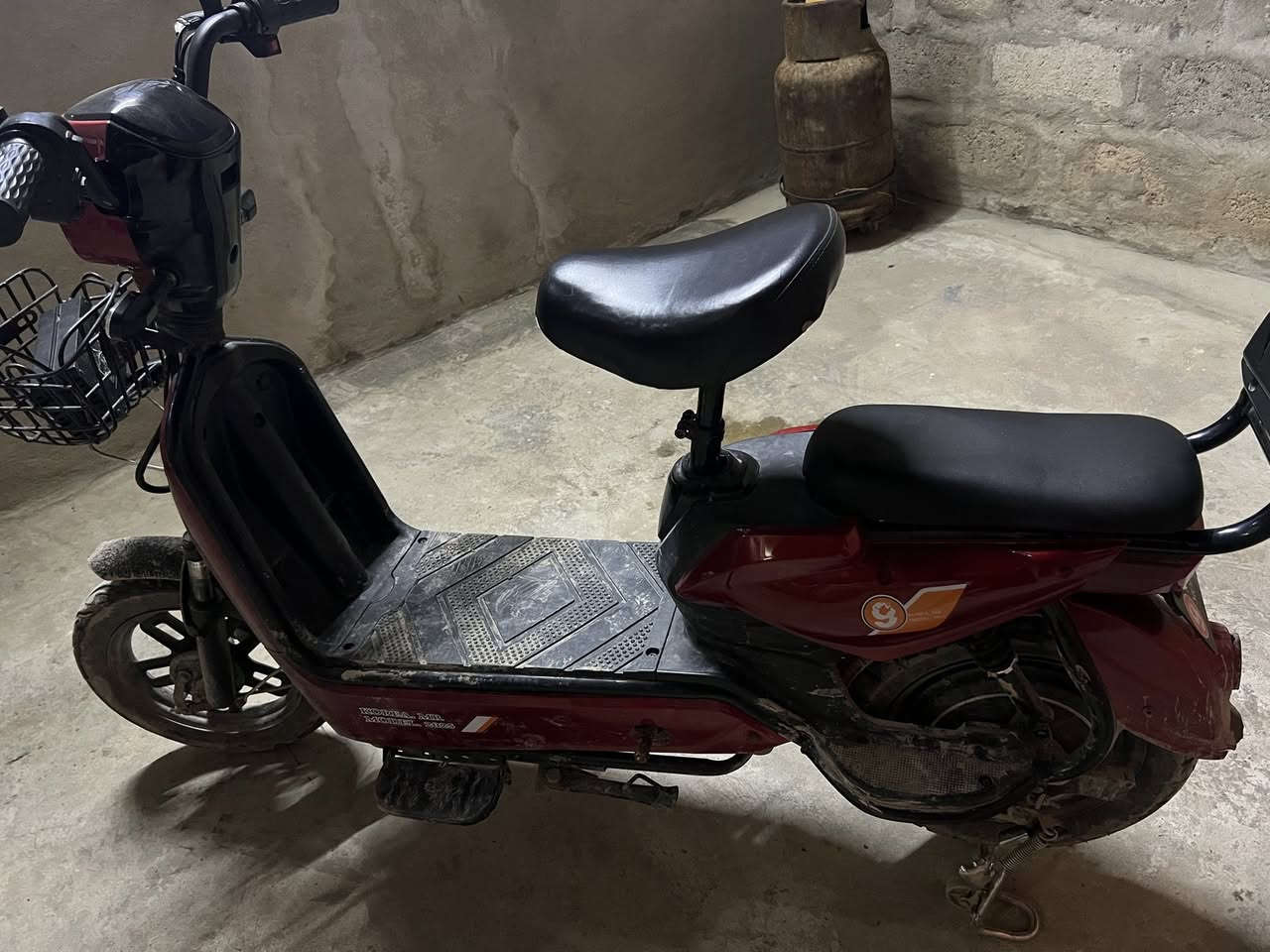 ‏دراجة شحن شرط كله شغال بطاريات جدد بس إشارة ما تشتغل السعر 180 بيها مجال


**إذا كنت صاحب هذا الإعلان وتريد حذفه لأي سبب، رجاءا أرسل رسالة إلى الدعم الفني**