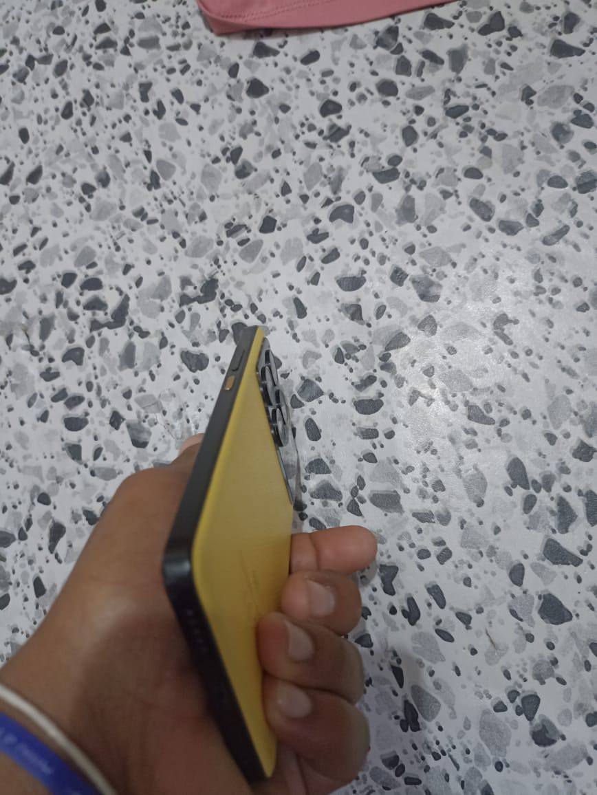 للبيع أو مراوس بوكو اكس 6 برو مكفول ذاكرة 512 جهاز جديد بدون ملحقات مكاني ناصريه  الاستفسار ***********
