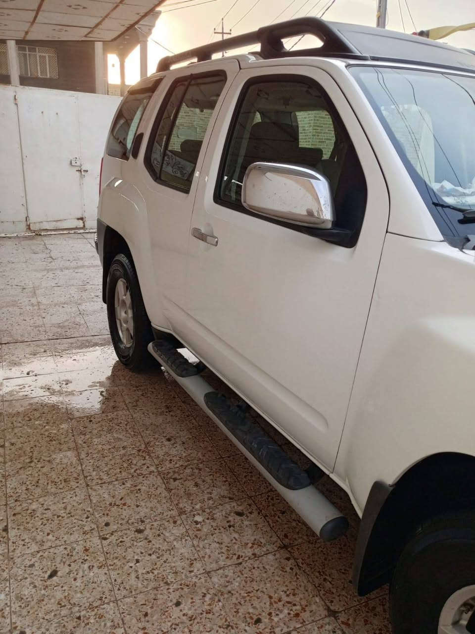 _ نيسان اكستيرا ٢٠٠٨.
_ وارد خليجي (فئه S) ٦سلندر ٤٠٠٠.

_ فور ويل 4×4.

_ رقم بغداد وسنويه جديده ل 2031.
_ السياره باسمي وتحويل بنفس الساعه .

_  مضاف الها منظومه انارة ابيض ثلجي عدسات عين الشيطان مع وصل ضمان سنه .

_❄️ منظومة تبريد جديده ثلج شرط الفحص بيدك + منظومه التدفئة أيضا شغاله ومكفوله .

_ شاشه بلادي موجود بيها وكامره للرجوع.

_ السياره مكفوله من الضربه والصبغ (بدون اي قطعه ) لكن يوجد خدوش بسيطه ورصعه بالباب الصندوق الخلفي موجود بيها سونار وشرح مفصل . 

_ كهربائيات السياره كلها شغاله .

_ سياره نظيفه وشغاله لكن بيها  بدايه تبخير تجي وتشوف بعينك.

السعر ١٠٠ وبيها مجال اتصل ومايكون خاطرك اله طيب 

***********
