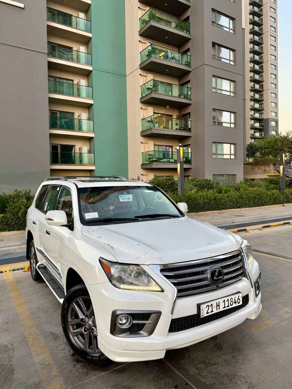 ‏‎‏Lexus LX sport  90000 KM  2014
ارخص سعر بل سوك
‏‎🔹لكزس 2014     (بریم) LX 570
‏‎🔹 مكفولة كفالة عامة من الدعامية إلى الدعامية 
‏‎بدون بارد  ،بدون رصعات ،بدون حتى شخط🔹
‏‎دعاميات هم بدون صبغ ،رمل مابي ،بقية كلها بشرط

‏‎🔹 داخل مشمشي  بسمطين + +سماعة بيادي مجوود 
‏‎🔹 ماشيه 90ألف 
   سعر 395$ ره قم موبيل  ***********

‏‎ فول فول المواصفات 🔹
‏‎ بصمة➕ الانزلاق➕ورقة البيانات➕شغال كشن جلد و هيلتر 
‏‎الاحتلال➕راس ديفيد➕ 5 كاميرات  ➕ثلاجة➕زينون، جلد جاف  تدفئة شفط التبريد خزينة➕هواء مزدوج➕نظام ايكو سبورت,➕حساسية الديك المؤخرة  مرايات➕الفتحة➕باب خلفي جك➕رادار إمامي

‏‎محرك كير بشرط مامفتوح 🔹
‏‎سيارة حيل نظيفة كلشي عل بلاد لوك
‏‎سنوية زنكة كلشي جديد مدفوع لـ2029
‏‎باسمي السنوية بشرط تحويل و خرامة 
‏‎سيارة مابيـها دينار مصرف كامل من كل نواحي

‏‎نظافه ١٠٠٪؜ كامل سيرفس بدون نقص و بدون مصرف🔹
‏‎سياره مال بيت أي نقص مابيها 4 إطارات جديدة تحتها

‏‎نفسي يوم /تحويل و وكالة حاظر 
‏‎مكانك /داخل سليماني

‏‎📞*********** السليمانية, العراق
