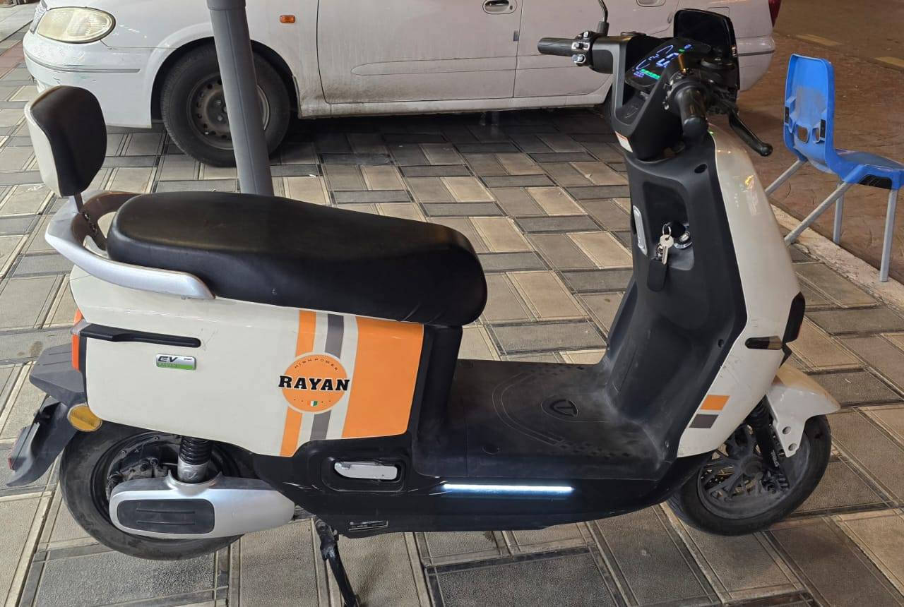 ‎سلام عليكم
سلام عليكم دراجه ريان ام عيون EV.
6 بطاريات كبار .
تشغل بصمة .
سرعه 80.
نظام 3 نمر .
نظام‎ بغداد, العراق


**إذا كنت صاحب هذا الإعلان وتريد حذفه لأي سبب، رجاءا أرسل رسالة إلى الدعم الفني**