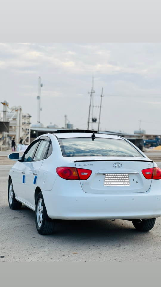 للبيع 
افانتي كص ادوات متوم رقم وسنويه 
موديل 2009
محرك كير شرط 
تخم تاير جديد
كهربائيات كلها شغاله 
امري شفط 
تحكم استيرن 
تبريد ثلج 
تدفئه نار 
مسجل شاشه 
بيانو 
اربع دسك 
السياره جديده بمعنى الكلمه آحلا من آلصور مكان السيآره تكريت الأستفسار آتصل ع صاحبها 
***********
