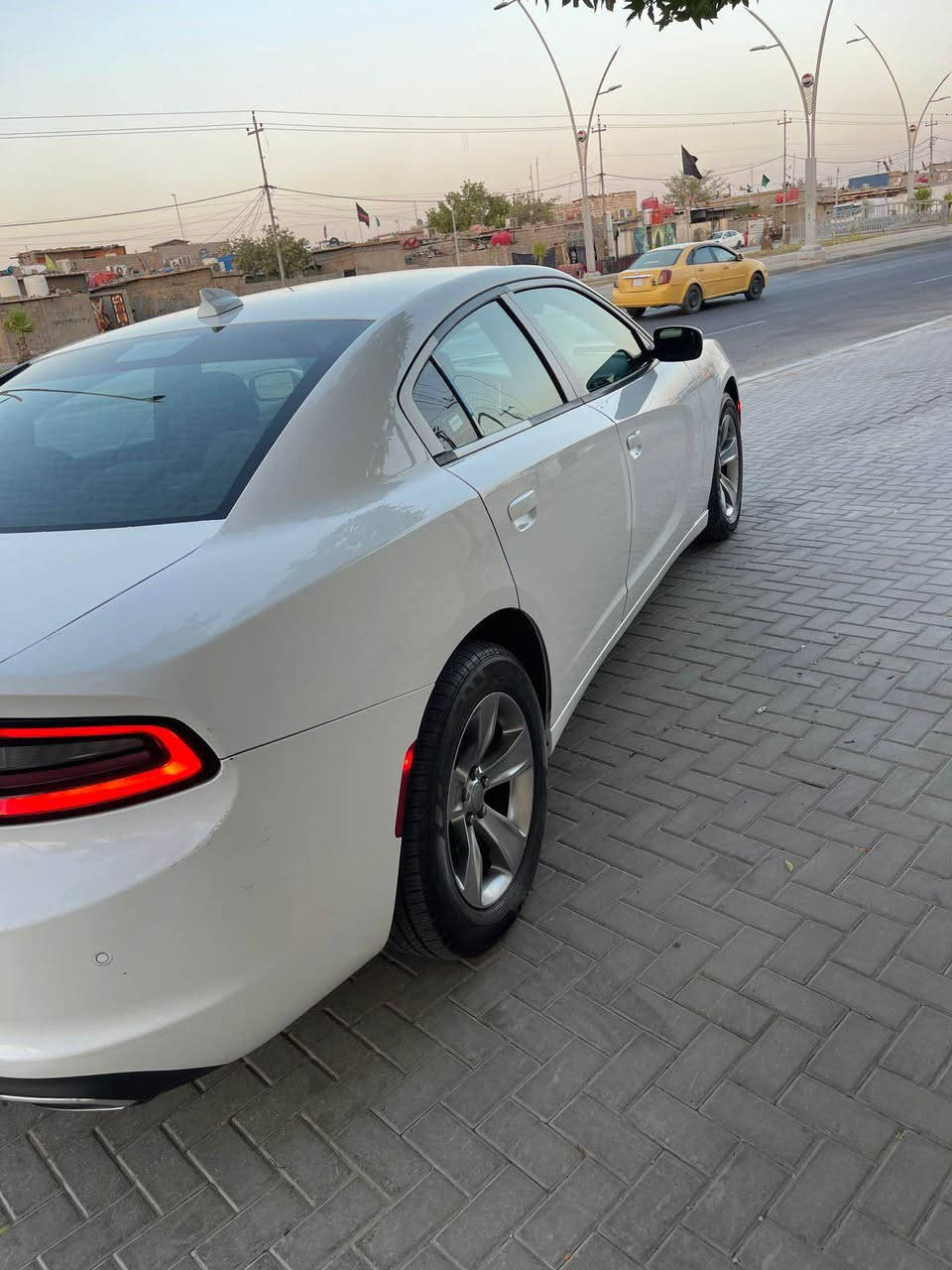 جارجر 18 كندي كفاله عامه سياره جديده جاهزه من كلشي ماشيه 80 الف تريد وكاله تحويل كيفك مواصفات sxt  مكاني البصره السعر 215 الشراي يتصل *********** Singapore
