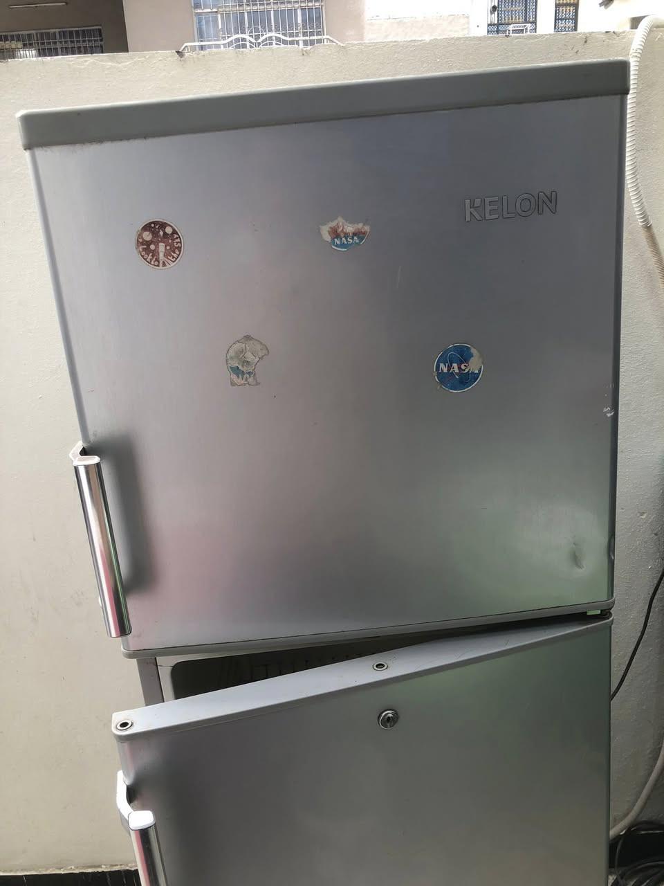 ثلاجة مستعملة للبيع نظافة 80‎%‎ تبريد ممتاز 
بيع مستعجل 
السعر 130 الف بيها مجال قليل 
المكان بغداد حي الاعلام قرب تقاطع درويش
واتساب ***********
