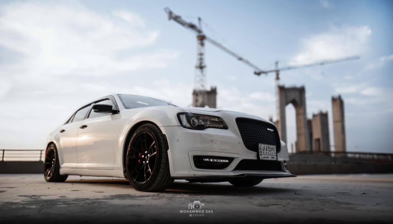 اوباما بلاتينيوم 2018 (اعلى فئه بلاوباما) هيمي 5700 هزه رقم ورقم جديد دعاميه srt لحيه اماميه
منظومه زنون كامله 400$ 
دبات سود 
فجوج برمبو 
كلاصات تدفئه تبريد 
كشنات خزن ميموري تدفئه تبريد 
شفتات سترين 
برده خلفيه 
رادار امامي ورادرات جانبي خلفي 
ويل srt 
السياره فول الفول حادث خلفي بجم كبس 
مامتواجد ع الفيس *********** مكاني حله شارع 40 
السياره بلواقع احلى من الصور السعر 255$
