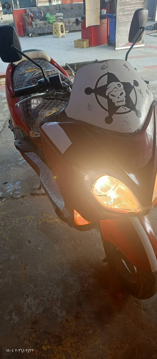 سلام عليكم من رخصه لادمن فورزه 08 ثماني جاهزه من كلشي فقط كفراته تعبانه يعني يرادله ترتيب كهربائيات كله شغاله راديتر ماي زيتي prestone. يعني انسه شي سمه حماوه  ريد مراوس بفوزه نضيفه ونطي فراق حسب القناعه مكاني الديوانيه


**إذا كنت صاحب هذا الإعلان وتريد حذفه لأي سبب، رجاءا أرسل رسالة إلى الدعم الفني**