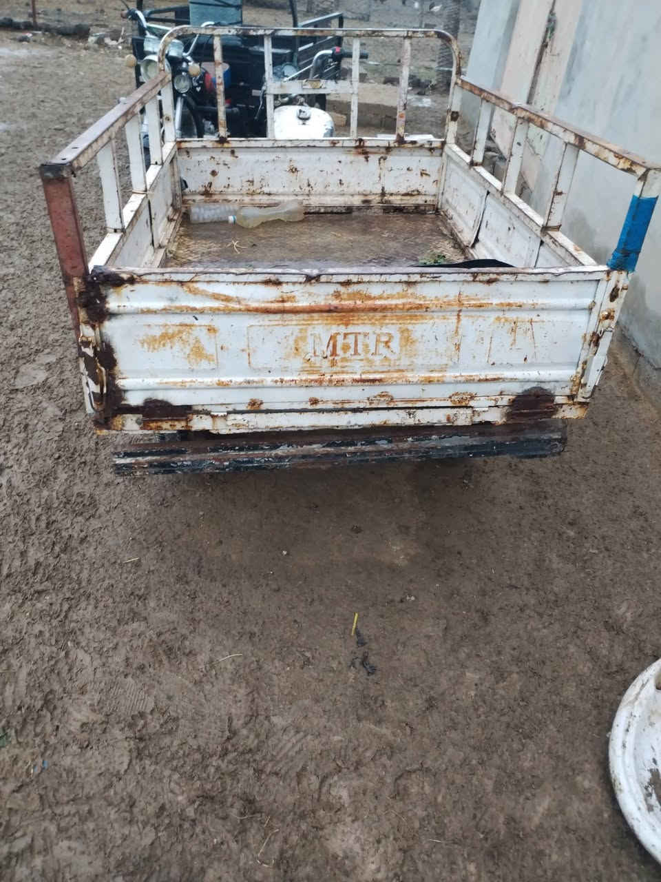 السلام عليكم ستوته للبيع هاي الموجوده سعرهه مناسب لي يحب يتصل ***********(مكلف بل نشر)
