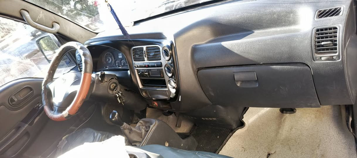 سياره كيه براد بسمي 2007 مكينه وكير خير من الله بم ونوزل صوبه السعر75 وبيه مجال والموشراي لايتصل ويتعبني الرقم ***********
مكان كوت واسط
