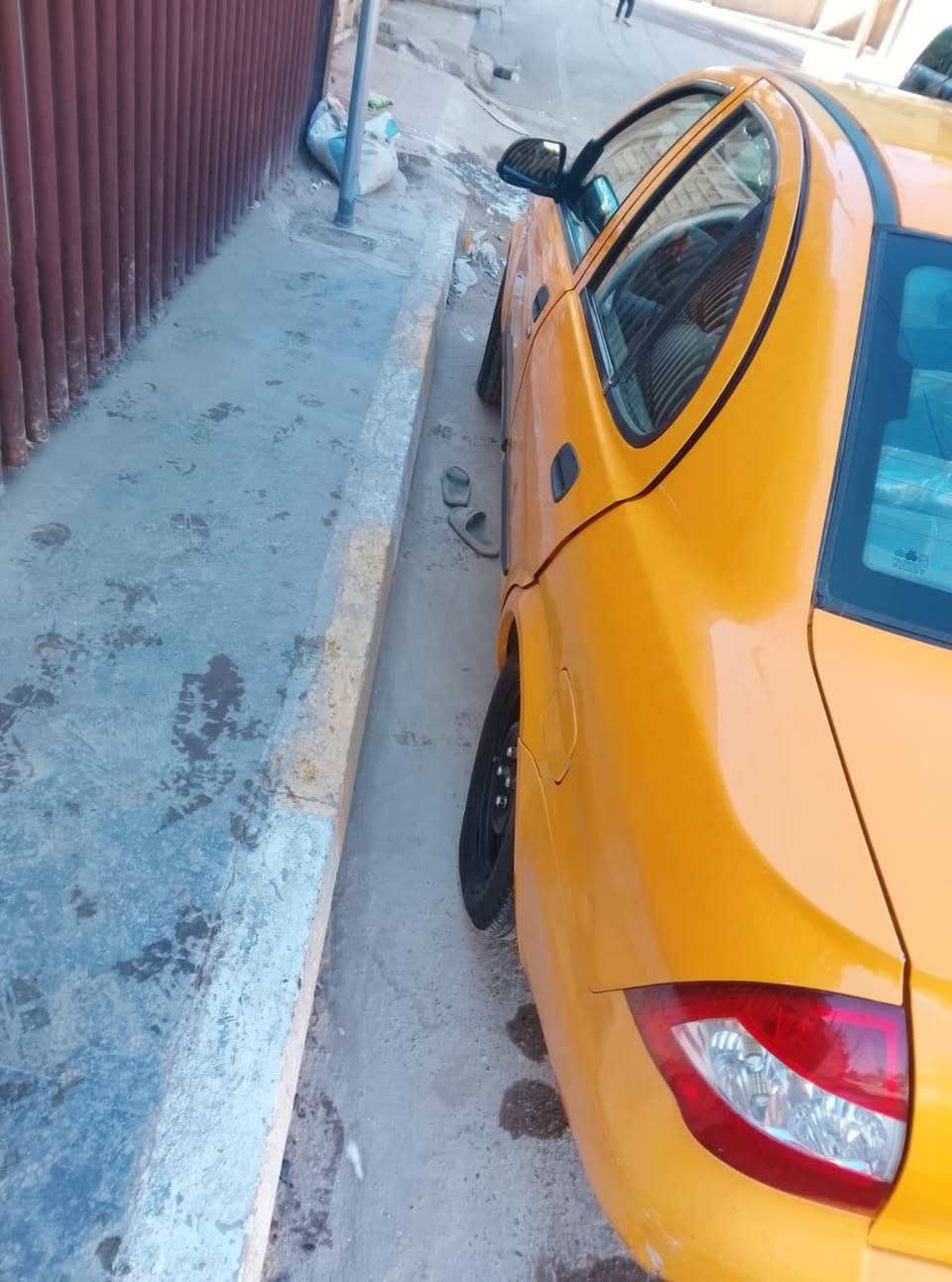 السلام وعليكم طيبة موديل 18 مكفولة  مكينة كير تبريد تدفئة صدر تخم تاير مدوشمة مابيهة اي نقص ب اسمي تحويل ثاني السعر 52 وبيهة مجال  يوم مكاني بغداد البياع ***********
