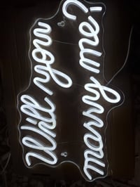 تخفيضات وخصومات وتوصيل مجاني للاطلاع اكثر مراسلة صفحة لمسة مضيئة او ال...