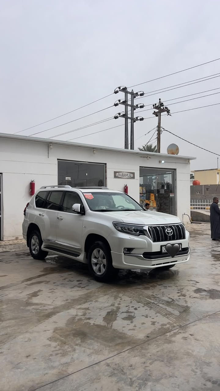 السلام عليكم 
برادو 2020
مكفوله 
محرك 6
مري شفط
لايت زينون
ساس(SAS)
ماشية 114الف
4*4
رقم سليمانية
مواصفات (TX.s)
كشنات جلد 
شاشة 
داخل صاج
بمصة
السونار موجود بل منشور 
للاتصال ***********
السياره جاهزه وداخل مغلف
