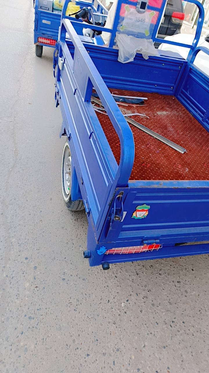 السلام عليكم عندي ستوته 
موديل 23 وكيل نبيل جرد 
الدراجه خير من الله وكفاله الله شاهد برغي ما مفتوح بيها الدراجه احله من الصوره بعد للستفسار اكثر انتصل ‏‪***********‬‏
