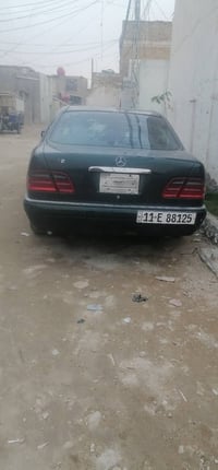 ام عيون • ١٩٩٦ • رقم انكليزي النجف