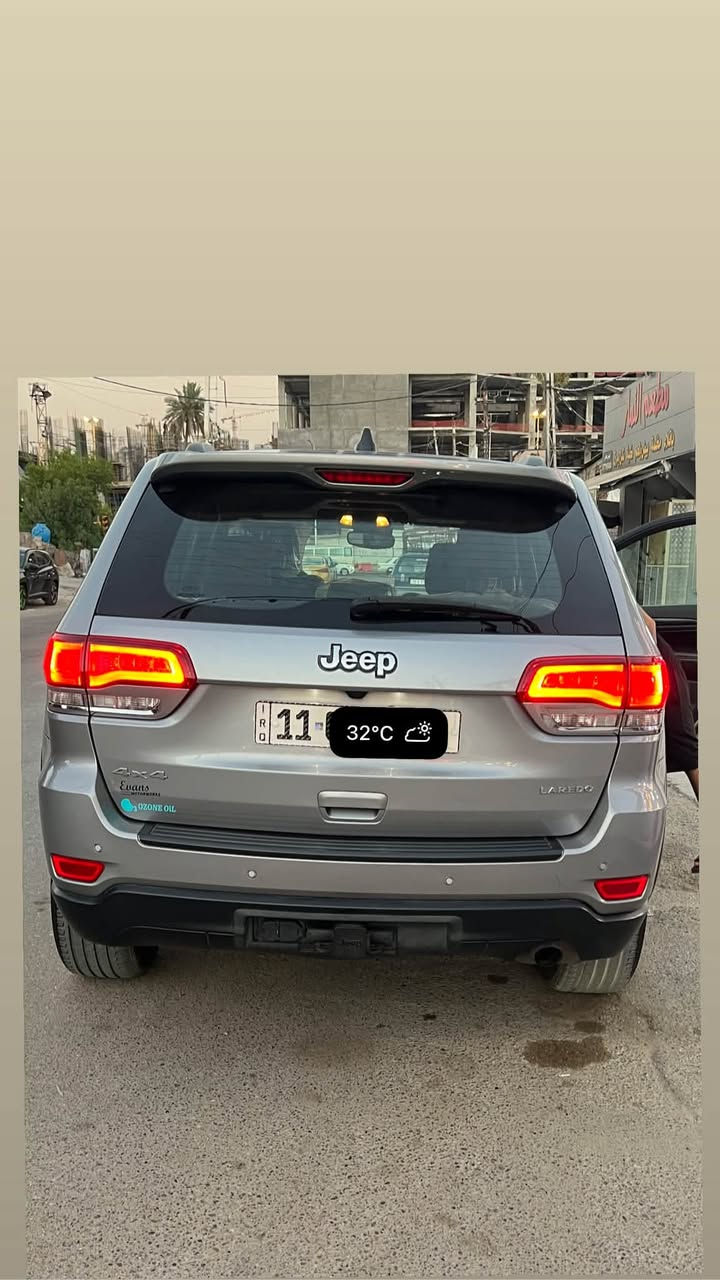 جيب كراند شيروكي 
موديل   2020
وارد  امريكا حادث  خفيف 
بنيد وجاملغ 

وبالعراق صارت ضربة جاملغ خلفي 
خفيفة وصار ربع باب تبارك بالصبغ  
يعني صار 4  قطع  صبغ بيه 
سياره جديده جدآ 
مال جناي 

مواصفات 
فور ويل   4-4
 مازده فول زينون
بروجكتر زينون 
بصمة 
اوتوبارك

نقطة عمياء 
وبعد المواصفات المعروفة 
سيارة جديدة وجاهزة من كلشي
بيع او مراوس  حسب  القناعه  
 
للاستفسار واتساب او اتصال
***********
