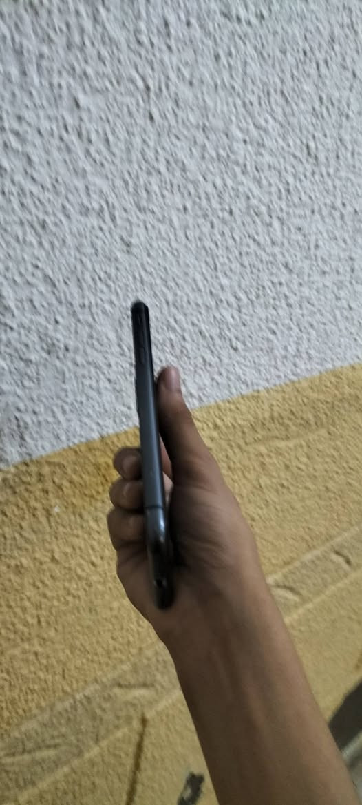 سلام عليكم ايفون11عادي الذاكره64اابطاريه73🔋جهاز نضيف كاميرات حلوه الجهاز فقط ابدل شاشه فيس ايدي مايشتغل فقط السعر190وبي مجال مكاني الموصل جانب لايمن


**إذا كنت صاحب هذا الإعلان وتريد حذفه لأي سبب، رجاءا أرسل رسالة إلى الدعم الفني**