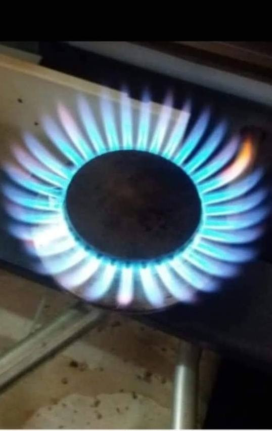 ورشة منير ابو علي الفنية تصليح كافة أنواع الطباخات مع شرط الضمان ومواد أصلية وبأسعار تنافسية مع تنظيف الطباخ بمواد مركزه مجاني موقع المحل حي الوحدة سايدين الكنيسة خلف محطة نينوى الشرقية للتواصل الاتصال على الأرقام *********** منير
*********** علي
