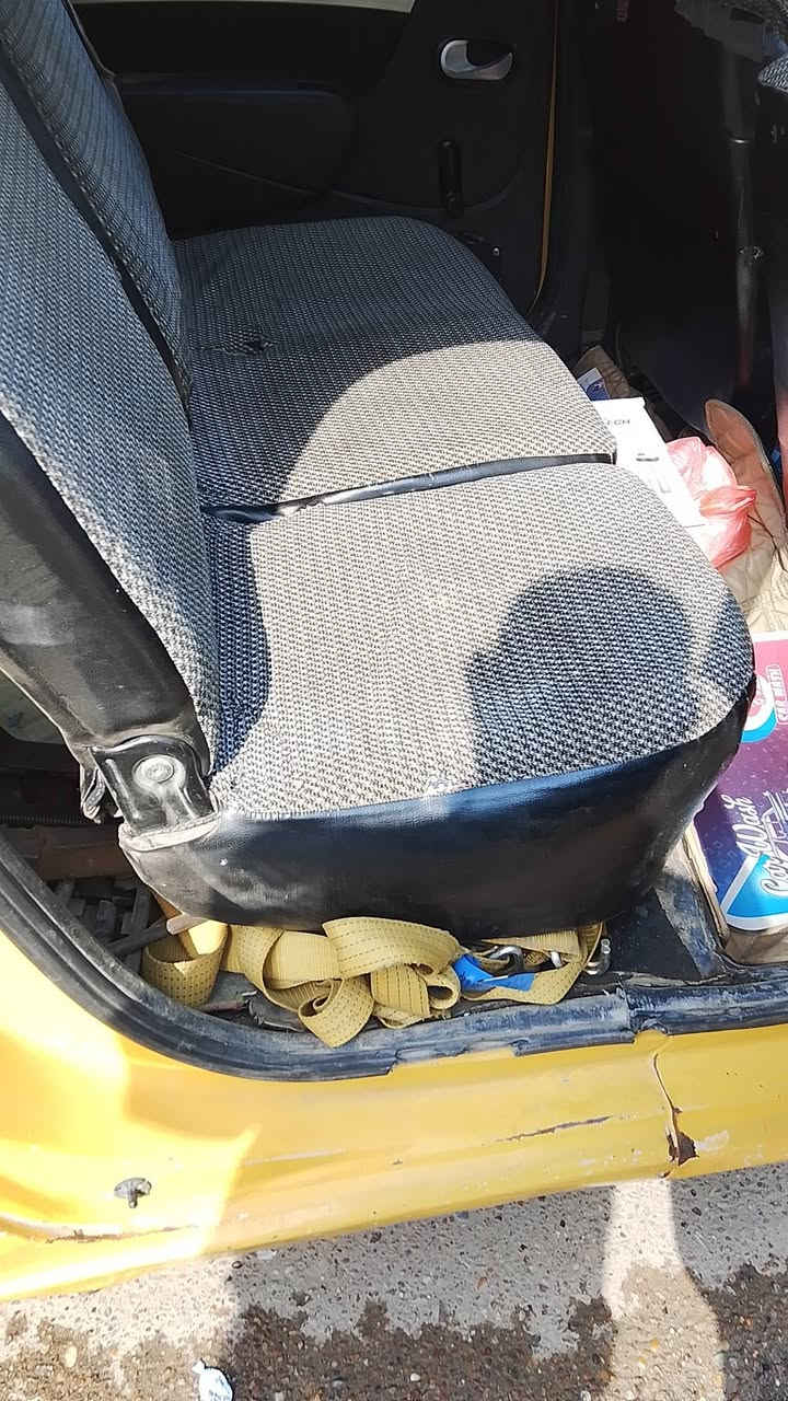 من رخصة الادمن رينو 7راكب للبيع كير مكينه فرنسي رقم بابل مكانه بغداد شرط التحول اريده35 ***********
